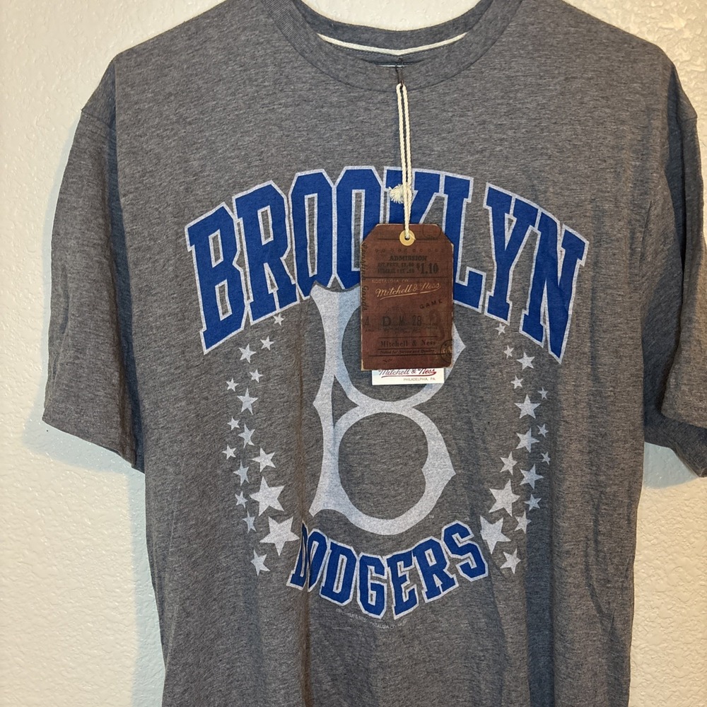 Men's Mitchell & Ness MLB Brooklyn Dodgers T-Shirt‎  Grey sizeXL - Picture 2 of 14